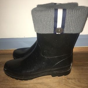 Tommy Hilfiger navy rain boots